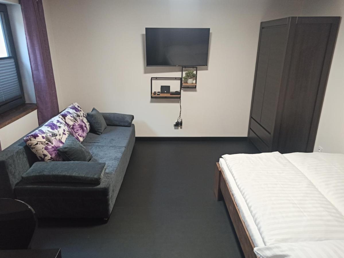 Apartment Pod Domem *