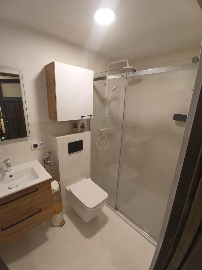 Apartment Pod Domem